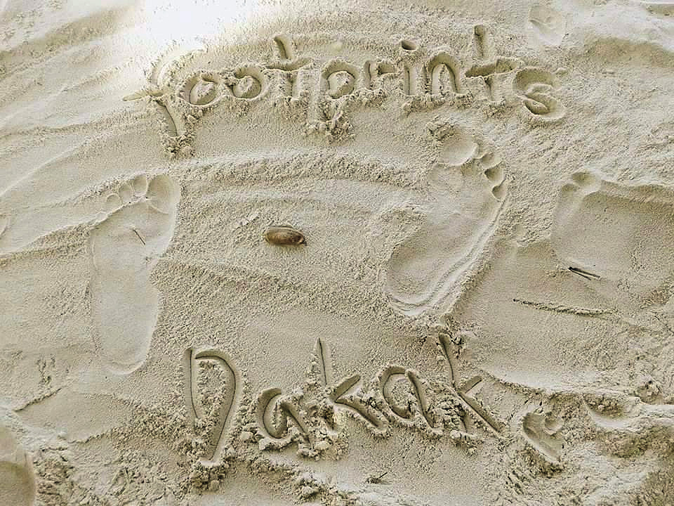 dakak-name-draw-in-sand