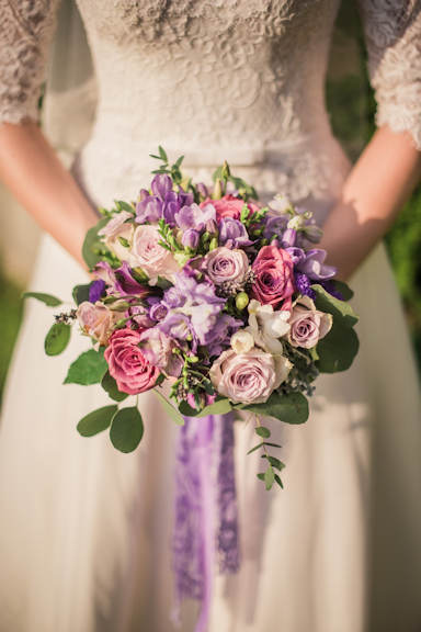 bride-holding-flower