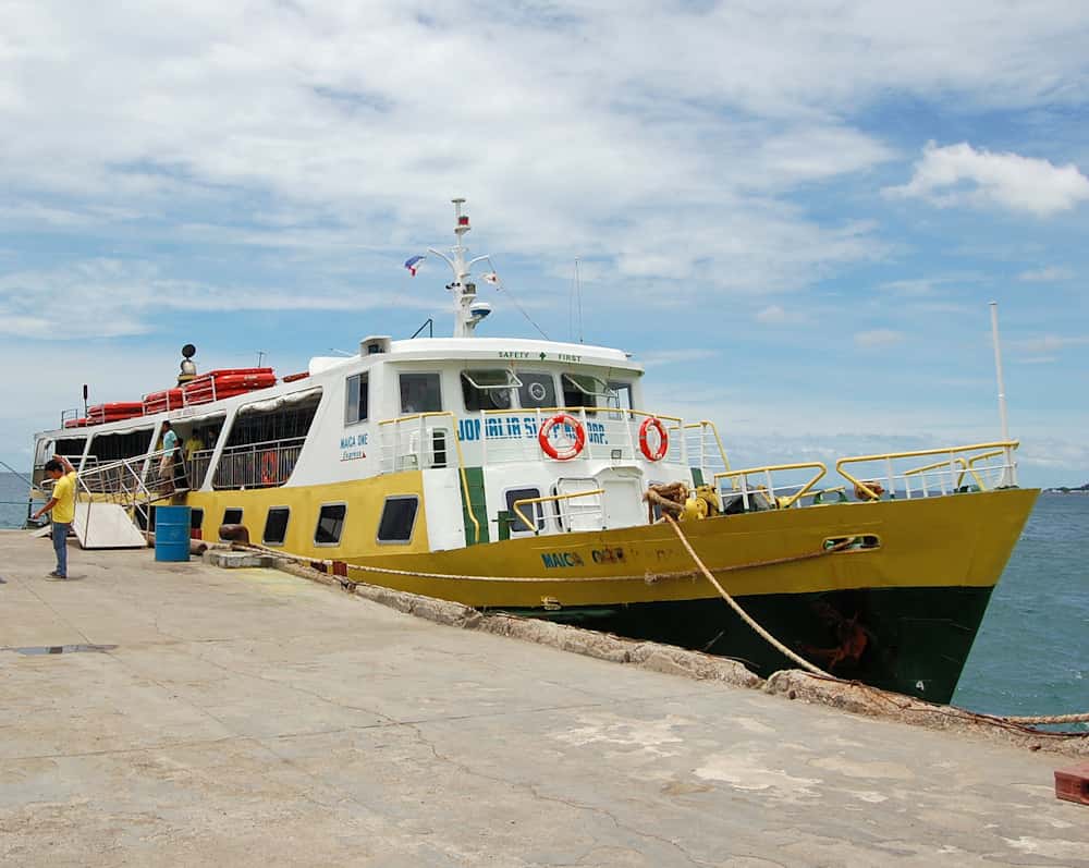 ferry-in-philippines